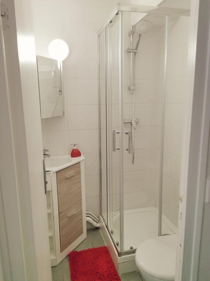 Suite Athena - Melun Gare Rer - Studio Avec Balcon Et Parking المظهر الخارجي الصورة